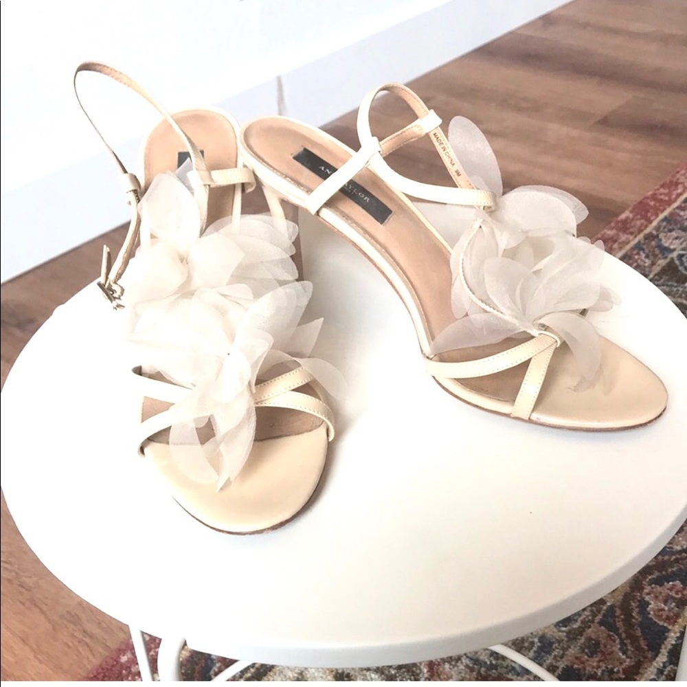 Ann Taylor | Cameron bloom nude heel